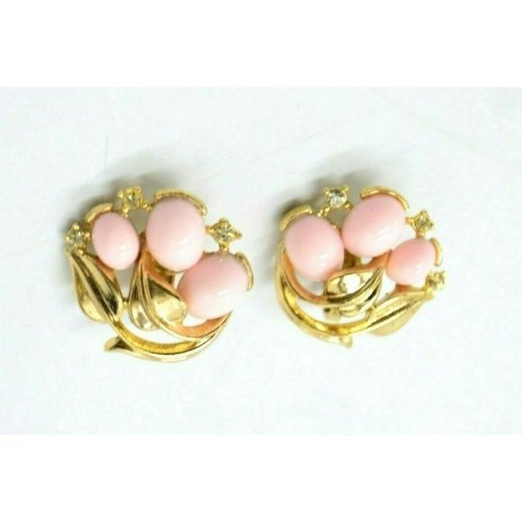 Trifari Jewelry - Crown Trifari Pink Cabochon Clear Rhinestone Flowe
